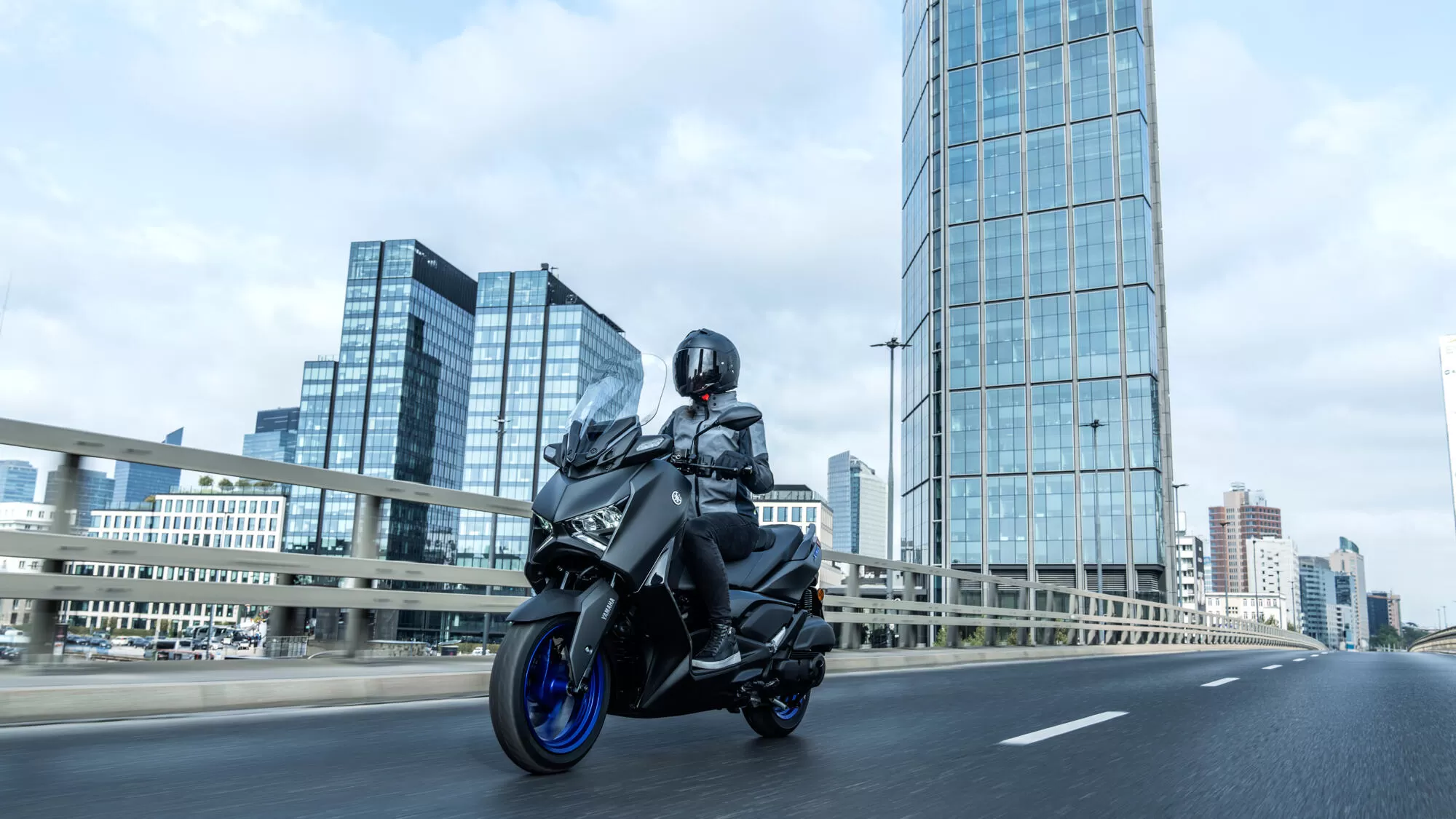 Yamaha XMAX 2025 Model Update